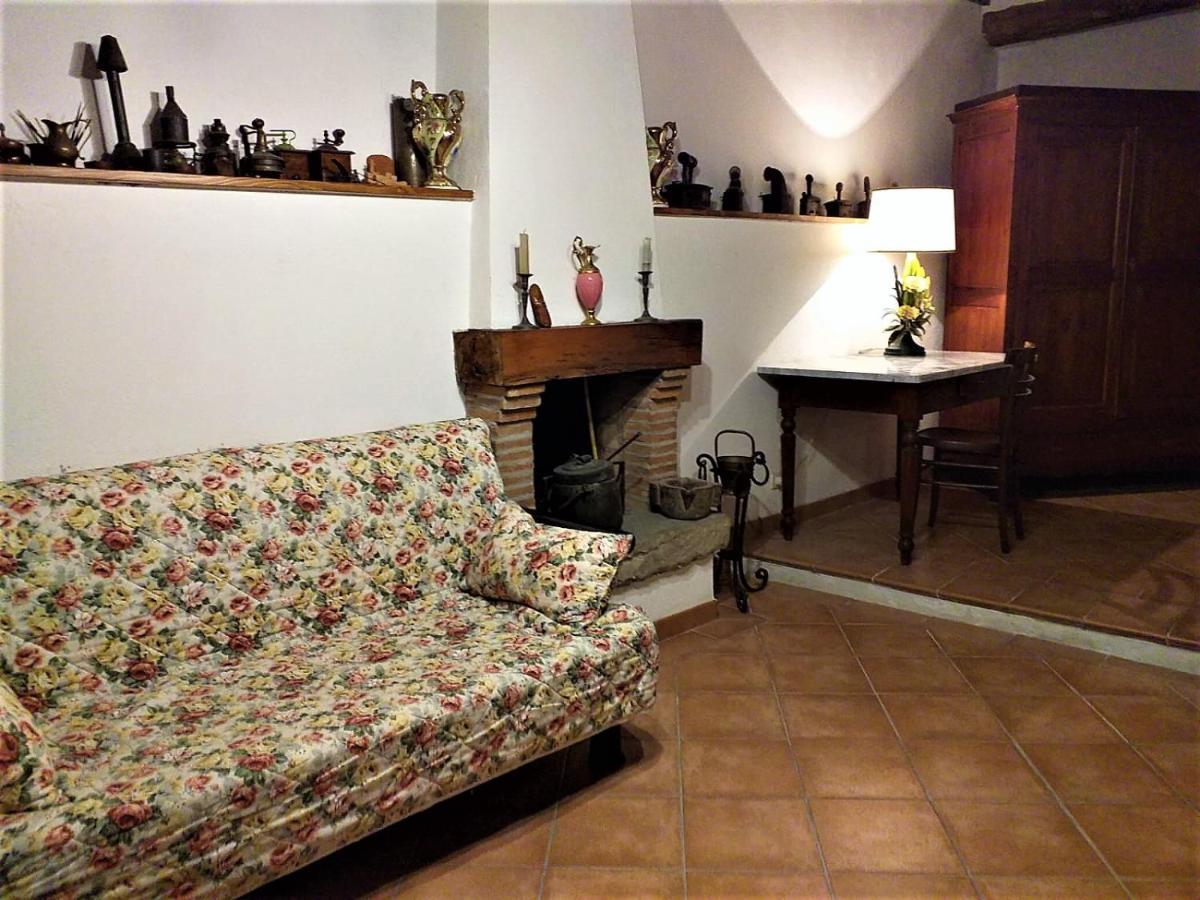 Antica Torre "La Casalta" Appartement Petroio Buitenkant foto