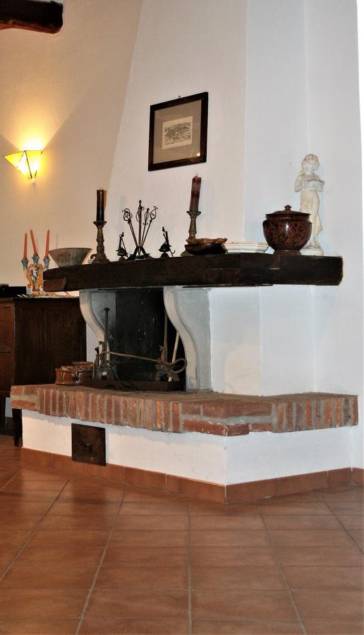 Antica Torre "La Casalta" Appartement Petroio Buitenkant foto